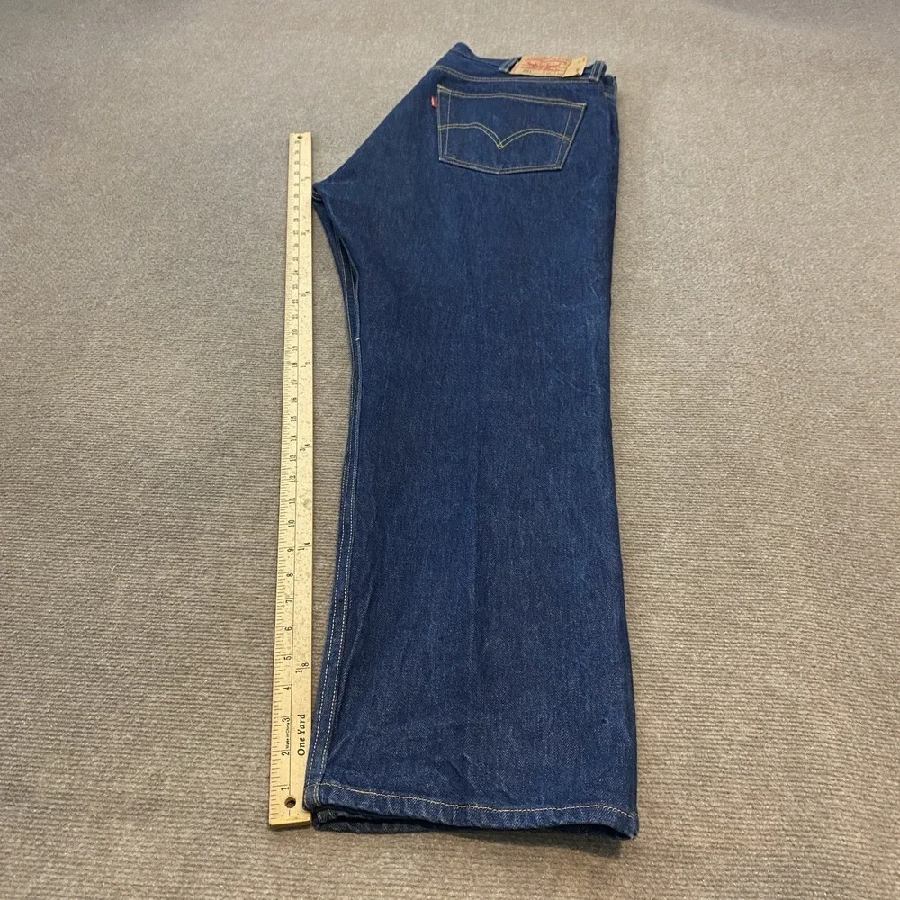 vtg Levis 501 Jeans Mens 40 Fits 39x30 Y2K Button Fly Blue Distressed‎ Denim 90s